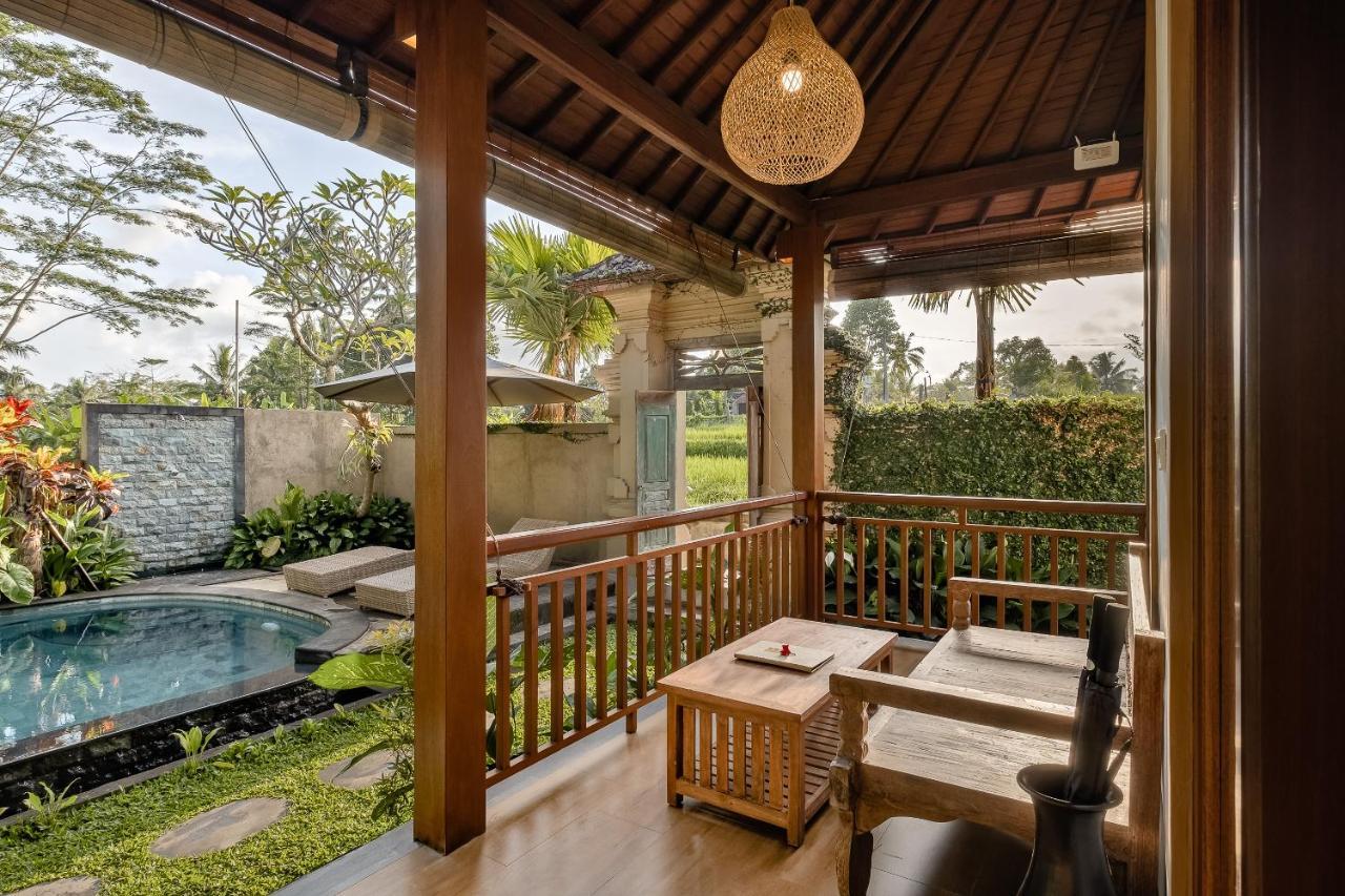 Ratni Ubud Villa エクステリア 写真