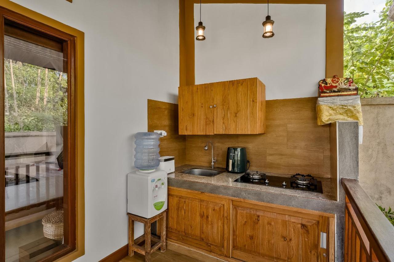 Ratni Ubud Villa エクステリア 写真