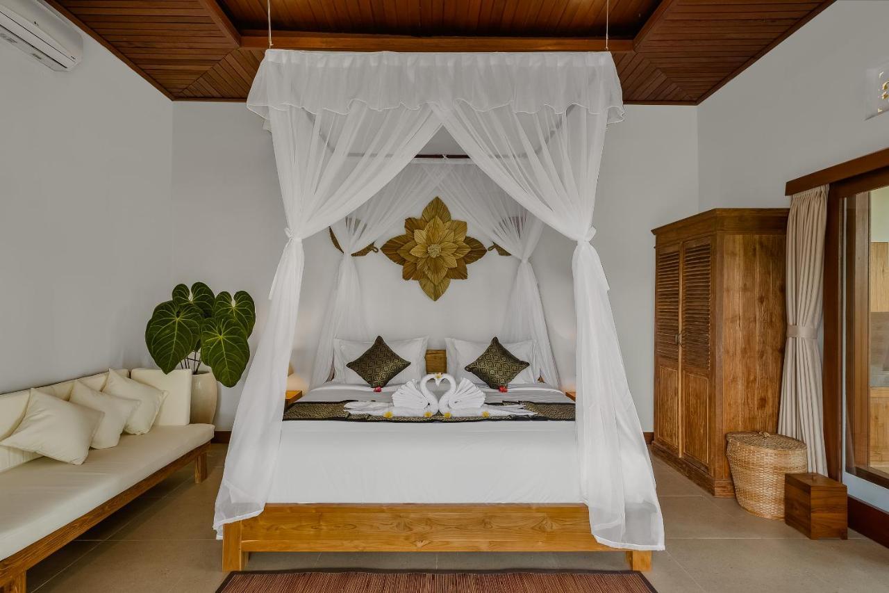 Ratni Ubud Villa エクステリア 写真