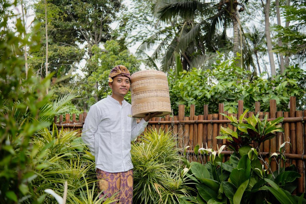 Ratni Ubud Villa エクステリア 写真