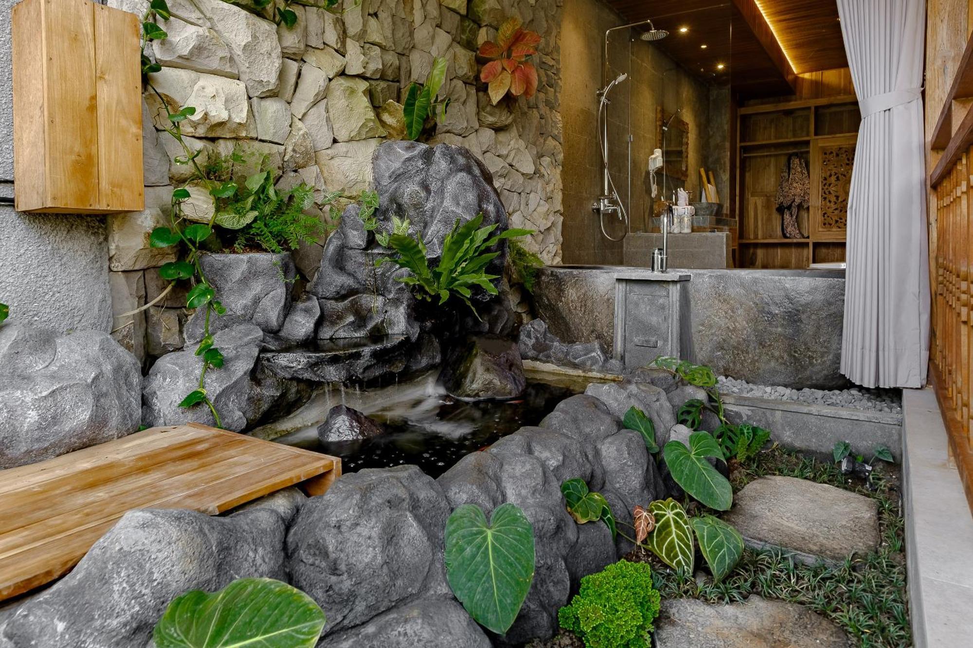 Ratni Ubud Villa エクステリア 写真
